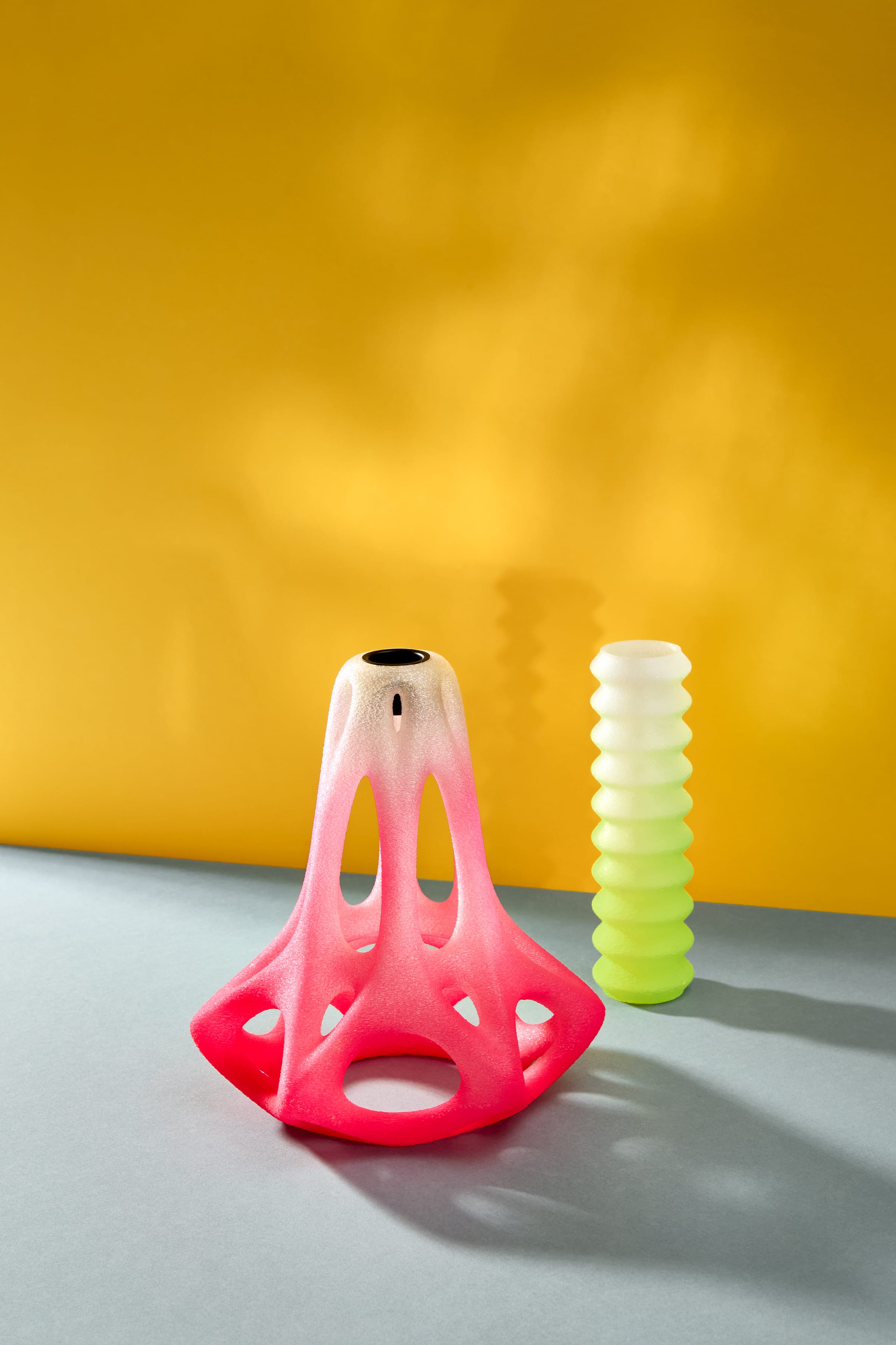 THICK candleholder — profile view